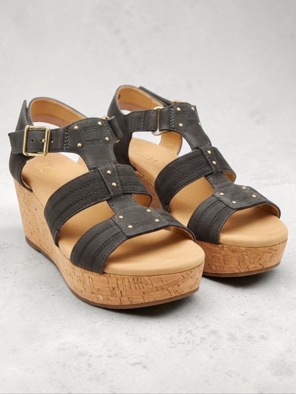 Clarks Annadel Orchid Black Wedge Sandals Gold Studs Size 6.5